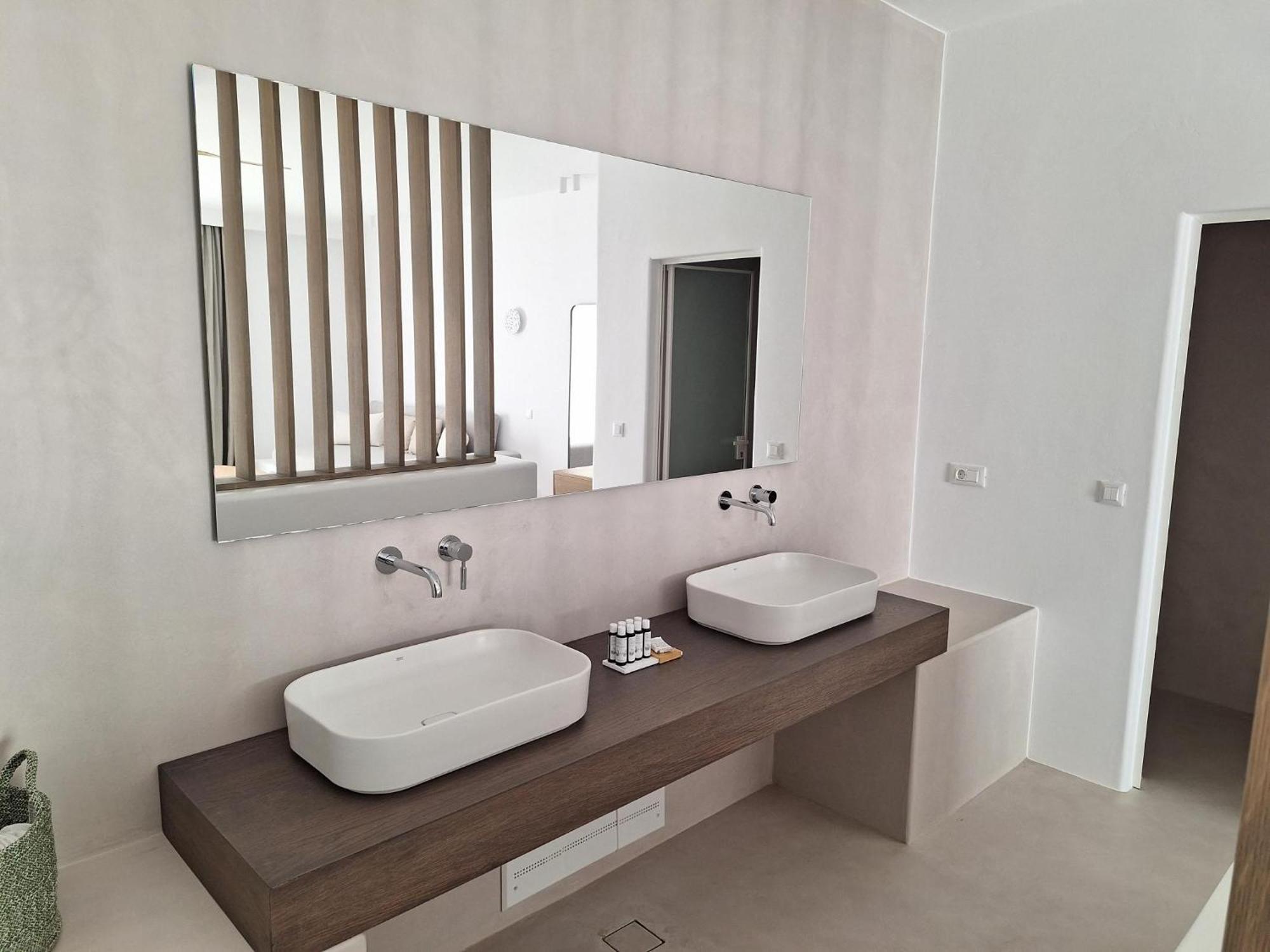 Muro Suites Орнос Экстерьер фото